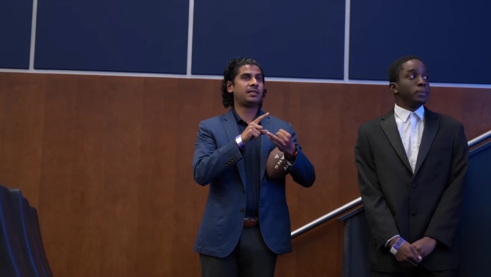 Avi presenting to Texans management, analysts and coaches